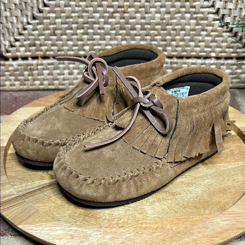 Lamo Tan Suede Moccasins with Fringe size 13 Y